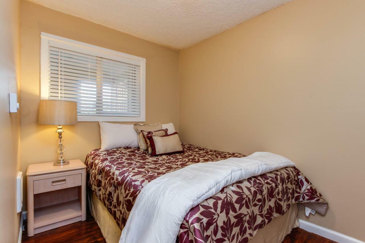 Sandstone Point Hotel Lincoln City Rom bilde