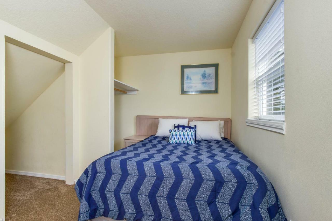 Sandstone Point Hotel Lincoln City Rom bilde